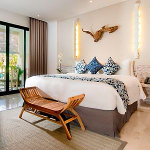 Premier Room